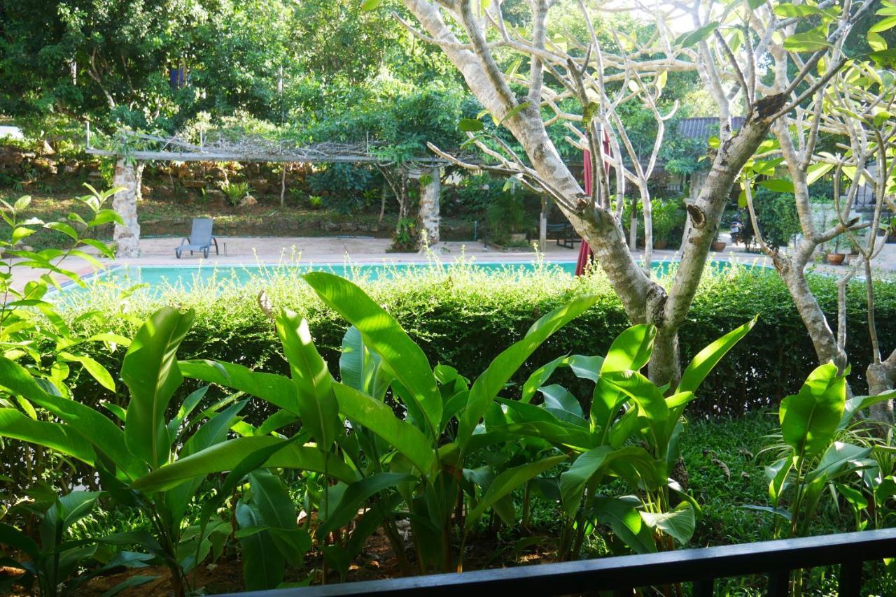 Big Elk Steak House - Homestay Trat Bagian luar foto